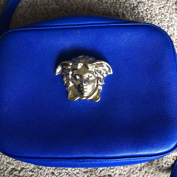 Versace bag - Picture 2 of 6